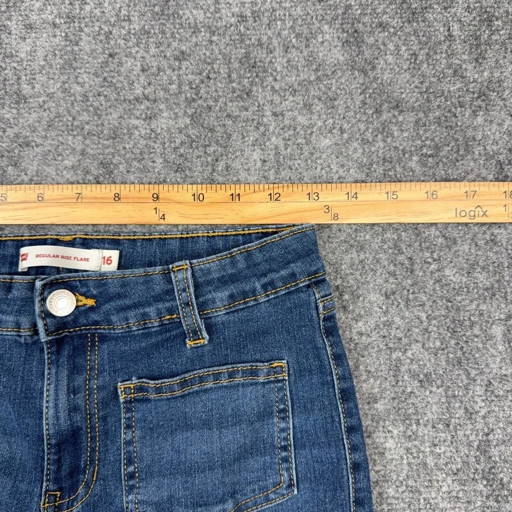 Levis Girls Size 16 Regular Rise Flare Jeans‎ Blue Stretch Denim Medium Wash